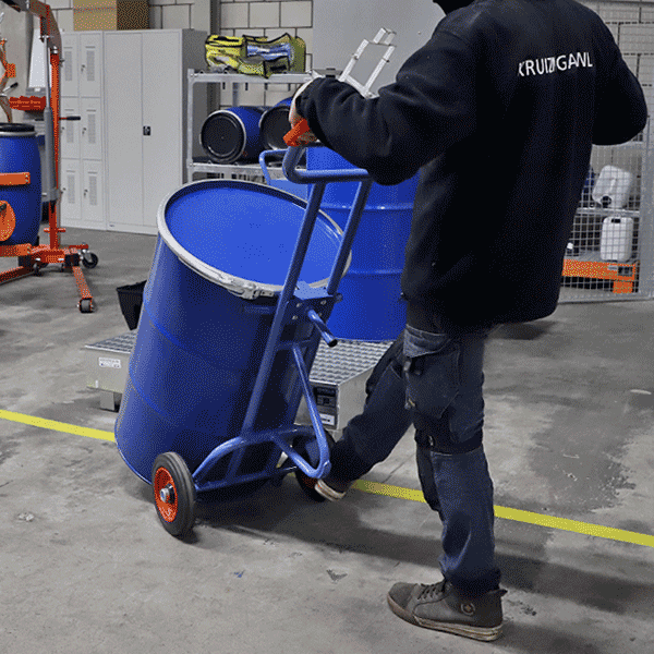 Drum hand truck with drum